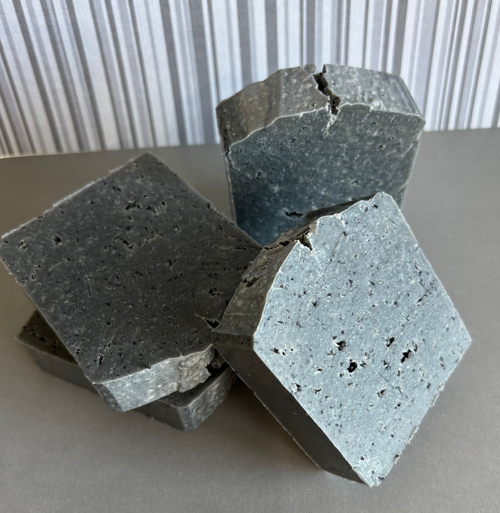 Tea tree w/Activated Charcoal